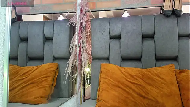 JESSYCORTES online show from 02-13-26, 08:49