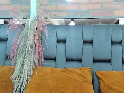 JESSYCORTES online show from 04-01-26, 04:46