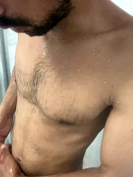 Lucascacaca online show from 10-24-25, 11:17