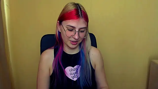 Luna Lush  online show from 03-14-25, 11:56