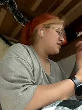 SophiaWeestt99 online show from 12-19-25, 03:46