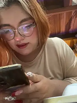 SophiaWeestt99 online show from 03-03-26, 04:07