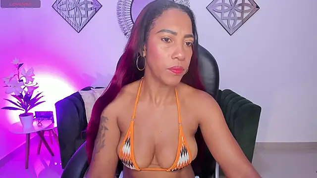 Snapshot of Shantaall_ chatting on 05-08-26, 10:31 Shantaall online show from 05-08-26, 10:31