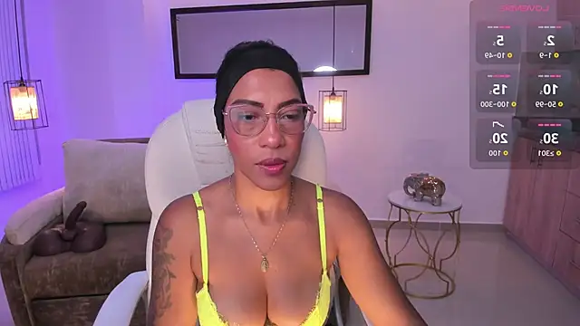 Snapshot of Shantaall_ chatting on 07-24-26, 10:46 Shantaall online show from 07-24-26, 10:46