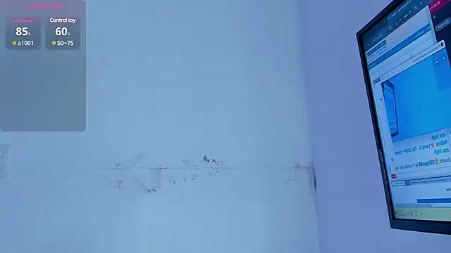 Snapshot of ZaraLim chatting on 01-31-25, 12:18 ZaraLim online show from 01-31-25, 12:18