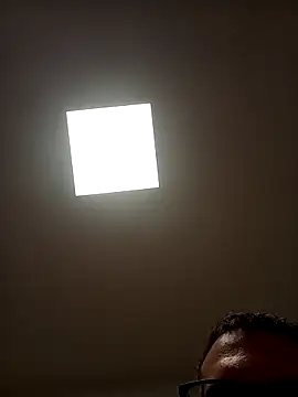 Snapshot of Porzz-6 chatting on 12-13-25, 11:32 Porzz-6 online show from 12-13-25, 11:32