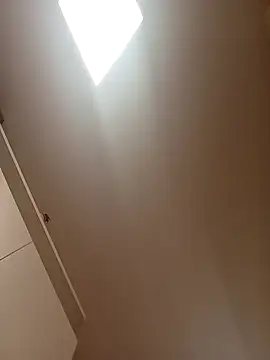 Snapshot of Porzz-6 chatting on 12-15-25, 01:10 Porzz-6 online show from 12-15-25, 01:10