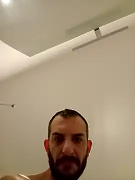 Snapshot of Porzz-6 chatting on 12-17-25, 12:38 Porzz-6 online show from 12-17-25, 12:38