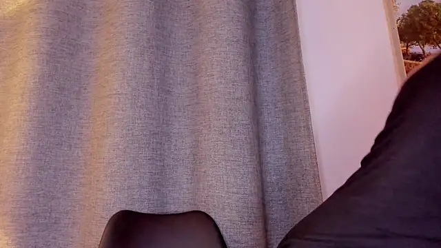 Little caprice x online show from 10-23-25, 07:45
