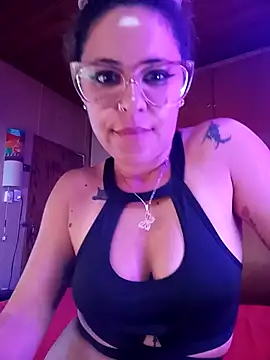 Snapshot of mariposapontiak420 chatting on 02-27-25, 04:53 mariposapontiak420 online show from 02-27-25, 04:53