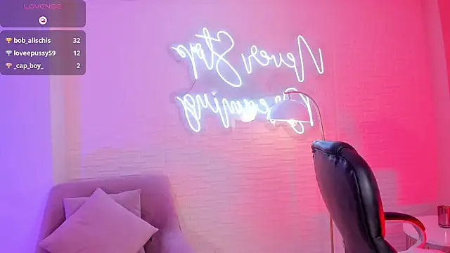 RebeccaHudson online show from 03-10-25, 03:23