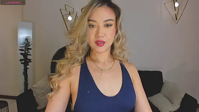 RebeccaHudson online show from 04-14-26, 07:53