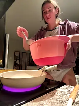 Snapshot of M1ssyk1ssy chatting on 01-06-26, 05:22 M1ssyk1ssy online show from 01-06-26, 05:22