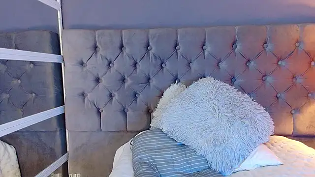 LanaBigTitties online show from 09-28-25, 10:42