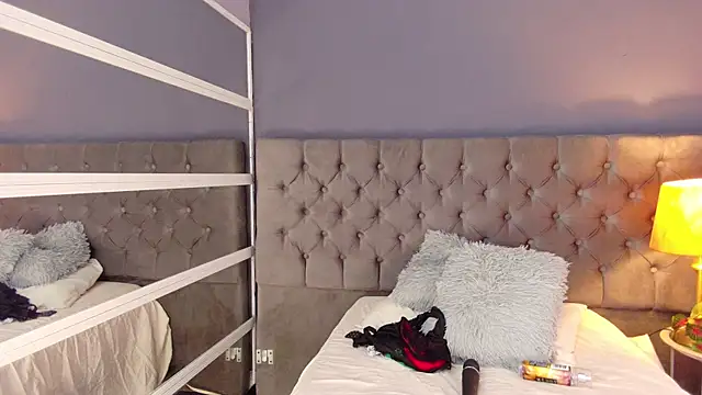 LanaBigTitties online show from 10-03-25, 09:23