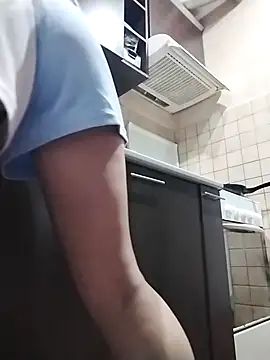 Snapshot of ladyrrr chatting on 10-08-25, 10:18 ladyrrr online show from 10-08-25, 10:18