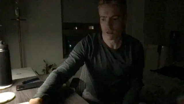 Snapshot of Gingerbushguy chatting on 01-04-25, 10:38 Gingerbushguy online show from 01-04-25, 10:38