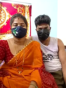 gaurika18 online show from 07-08-26, 05:45