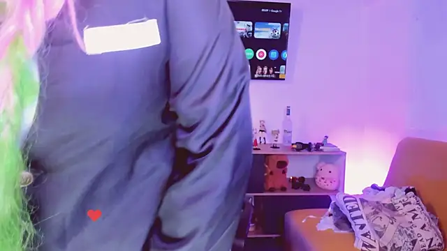 Lilith Asami online show from 04-28-26, 10:09