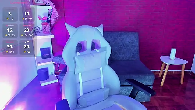 Snapshot of samantha_simur chatting on 02-07-25, 04:16 samantha simur online show from 02-07-25, 04:16