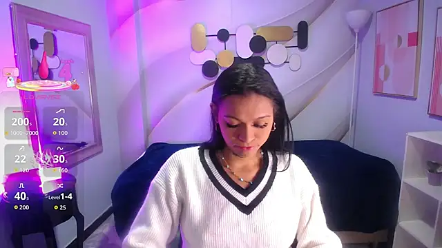 Snapshot of samantha_simur chatting on 10-18-25, 11:33 samantha simur online show from 10-18-25, 11:33