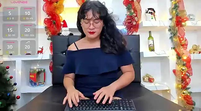 Snapshot of Elith_Berry69 chatting on 01-04-25, 08:48 Elith Berry69 online show from 01-04-25, 08:48