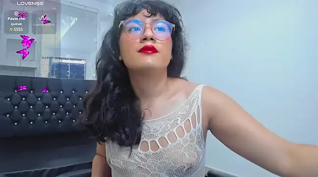 Snapshot of Elith_Berry69 chatting on 03-05-25, 09:59 Elith Berry69 online show from 03-05-25, 09:59