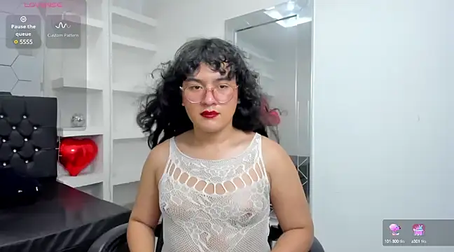 Snapshot of Elith_Berry69 chatting on 03-23-25, 12:04 Elith Berry69 online show from 03-23-25, 12:04