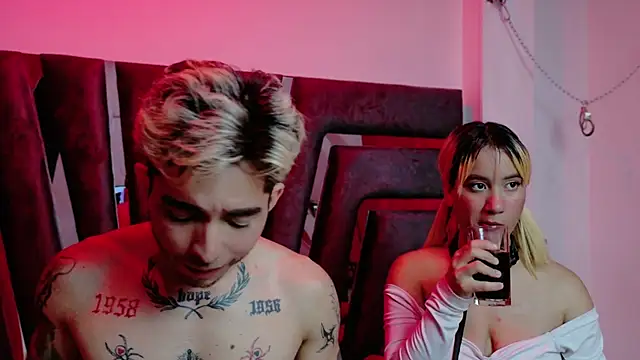 AliceandMax online show from 03-13-25, 05:50