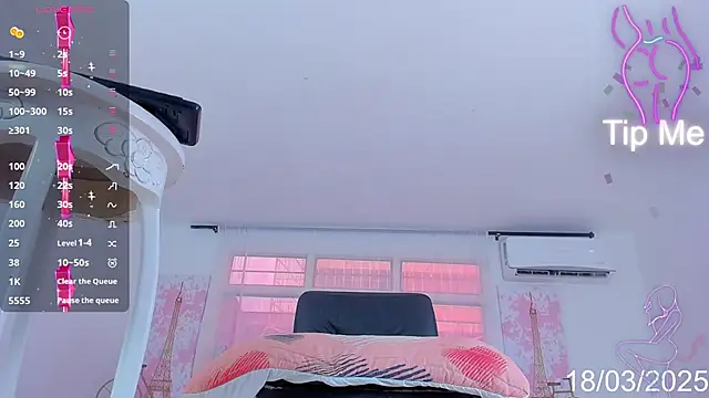 Keila Mendoza online show from 03-18-25, 08:37