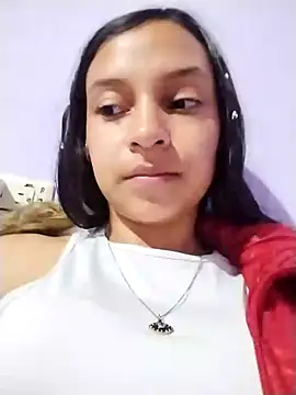 Snapshot of emma_ambar chatting on 12-25-24, 11:10 emma ambar online show from 12-25-24, 11:10