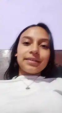 Snapshot of emma_ambar chatting on 01-14-25, 12:43 emma ambar online show from 01-14-25, 12:43