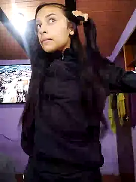 Snapshot of emma_ambar chatting on 03-12-25, 01:14 emma ambar online show from 03-12-25, 01:14