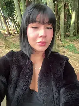 Snapshot of _PhillipBrown chatting on 01-07-25, 12:52 PhillipBrown online show from 01-07-25, 12:52