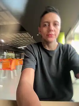 Snapshot of _PhillipBrown chatting on 01-24-25, 12:20 PhillipBrown online show from 01-24-25, 12:20