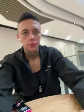 Snapshot of _PhillipBrown chatting on 03-14-25, 12:40 PhillipBrown online show from 03-14-25, 12:40