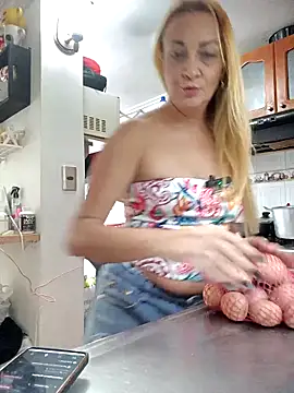 karen mature69 online show from 04-25-26, 06:16