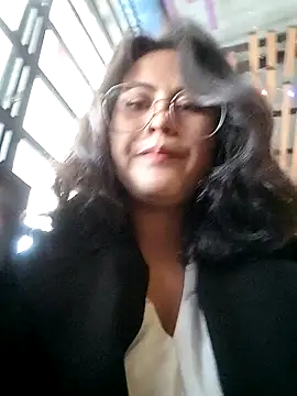 lara moon25 online show from 12-13-24, 10:13