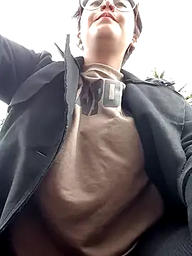 lara moon25 online show from 01-29-25, 07:32