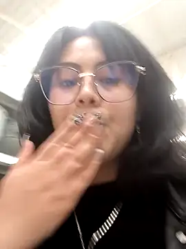 lara moon25 online show from 11-03-25, 07:04