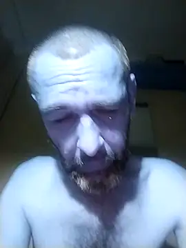 Snapshot of Andrzej-M chatting on 09-20-25, 09:38 Andrzej-M online show from 09-20-25, 09:38