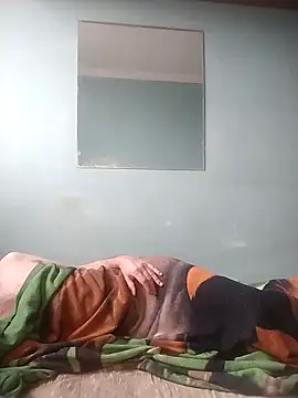 Andrzej-M online show from 02-15-26, 07:51