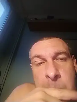 Andrzej-M online show from 05-16-26, 06:39