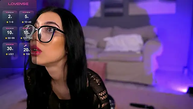 Snapshot of BetsyGonzale chatting on 01-21-25, 04:32 BetsyGonzale online show from 01-21-25, 04:32