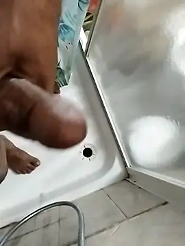 catopper0001 online show from 10-26-25, 09:53