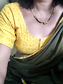 anuradha1432 online show from 11-26-25, 08:04