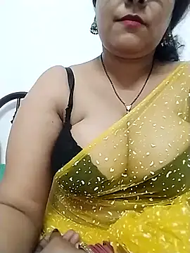 Snapshot of Nyra-23 chatting on 01-30-25, 10:40 Nyra-23 online show from 01-30-25, 10:40