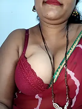 Snapshot of Nyra-23 chatting on 09-19-25, 10:49 Nyra-23 online show from 09-19-25, 10:49