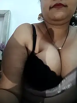 Nyra-23 online show from 03-12-26, 07:58