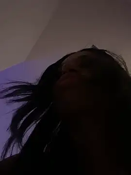 SommerIsabella online show from 07-11-26, 04:37